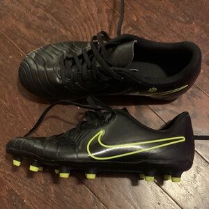 Nike Black Soccer Cleats with Volt Swoosh and Studs